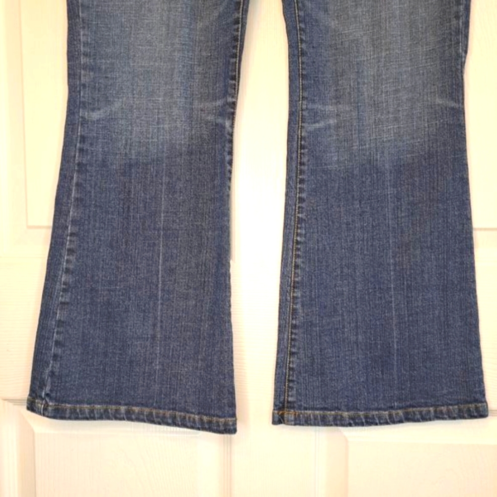 Bisou Bisou Flared Jeans Size 14 - Picture 5 of 7